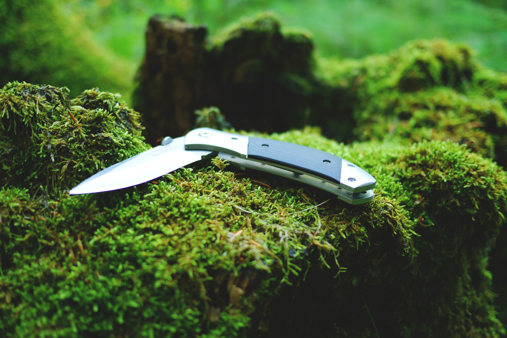 Knife an important tool for survival in forest